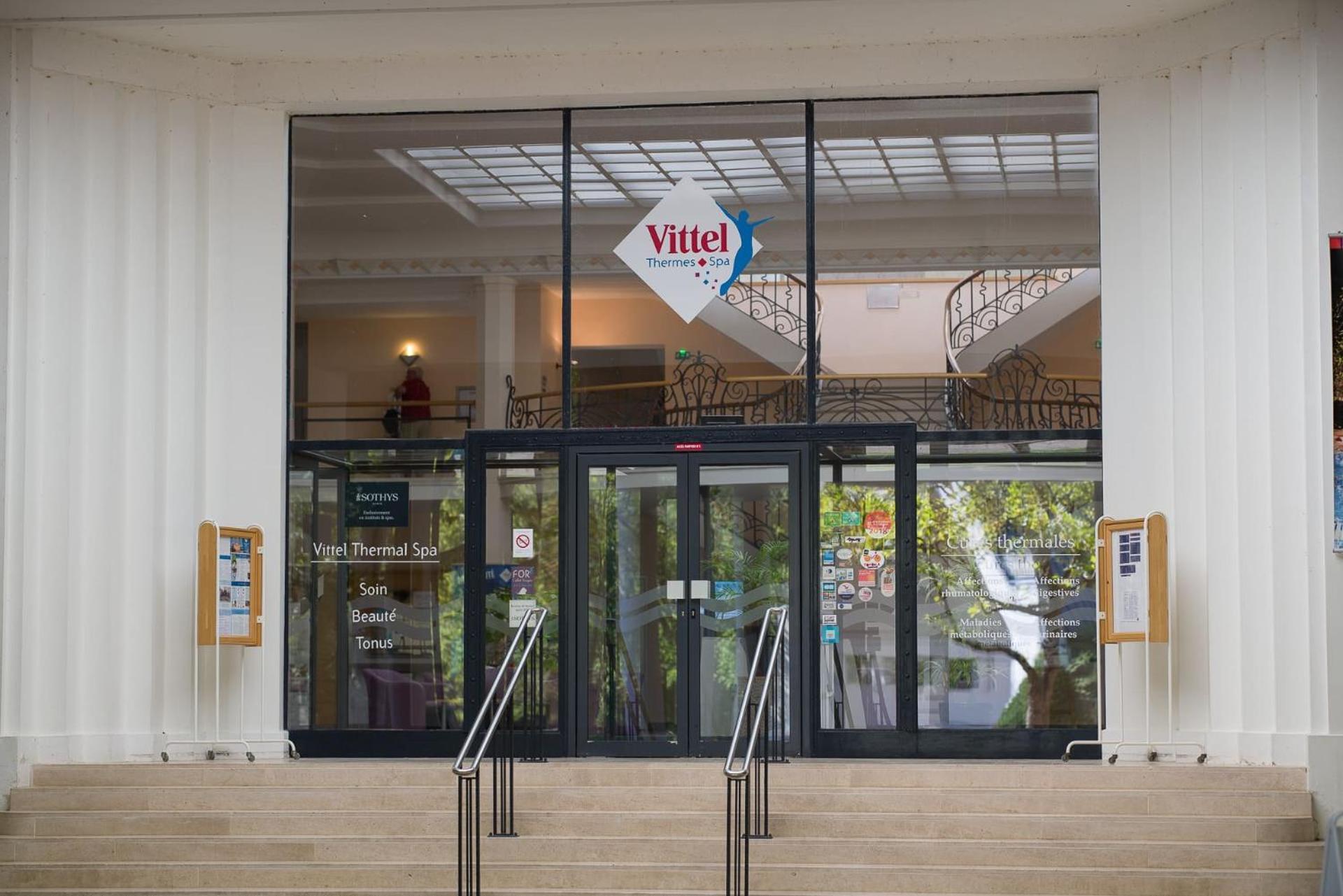 Vittel Studio Neuf Pour Cure Ou Longue Duree Luaran gambar